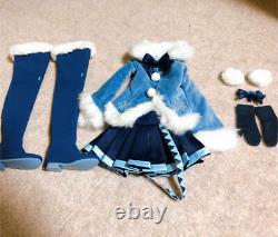 Dollfie Dream Hatsune Miku Fluffy Coat DD Snow Miku Doll Used