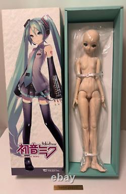 NEW VOLKS Dollfie Dream DD Hatsune Miku 1st Ver vocaloid Complete Doll Japan