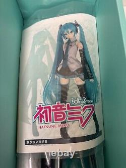 NEW VOLKS Dollfie Dream DD Hatsune Miku 1st Ver vocaloid Complete Doll Japan