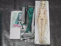 VOLKS Dollfie Dream DD Hatsune Miku Doll Figure