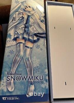 Volks Dollfie Dream DD Snow Hatsune Miku Doll Rare Collectible